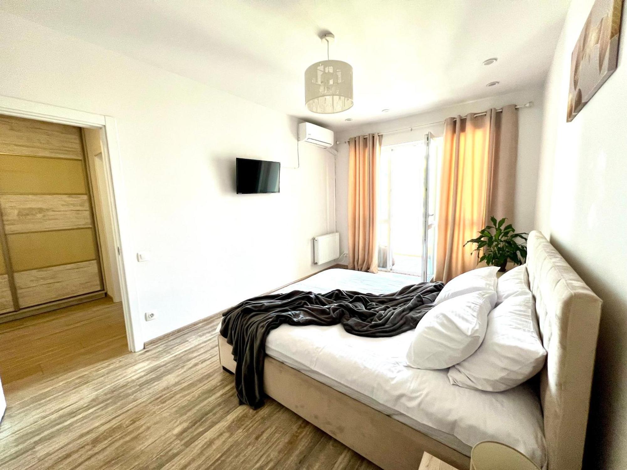 Osapart Romantic Apartment In The Complex Great Britain Львов Экстерьер фото